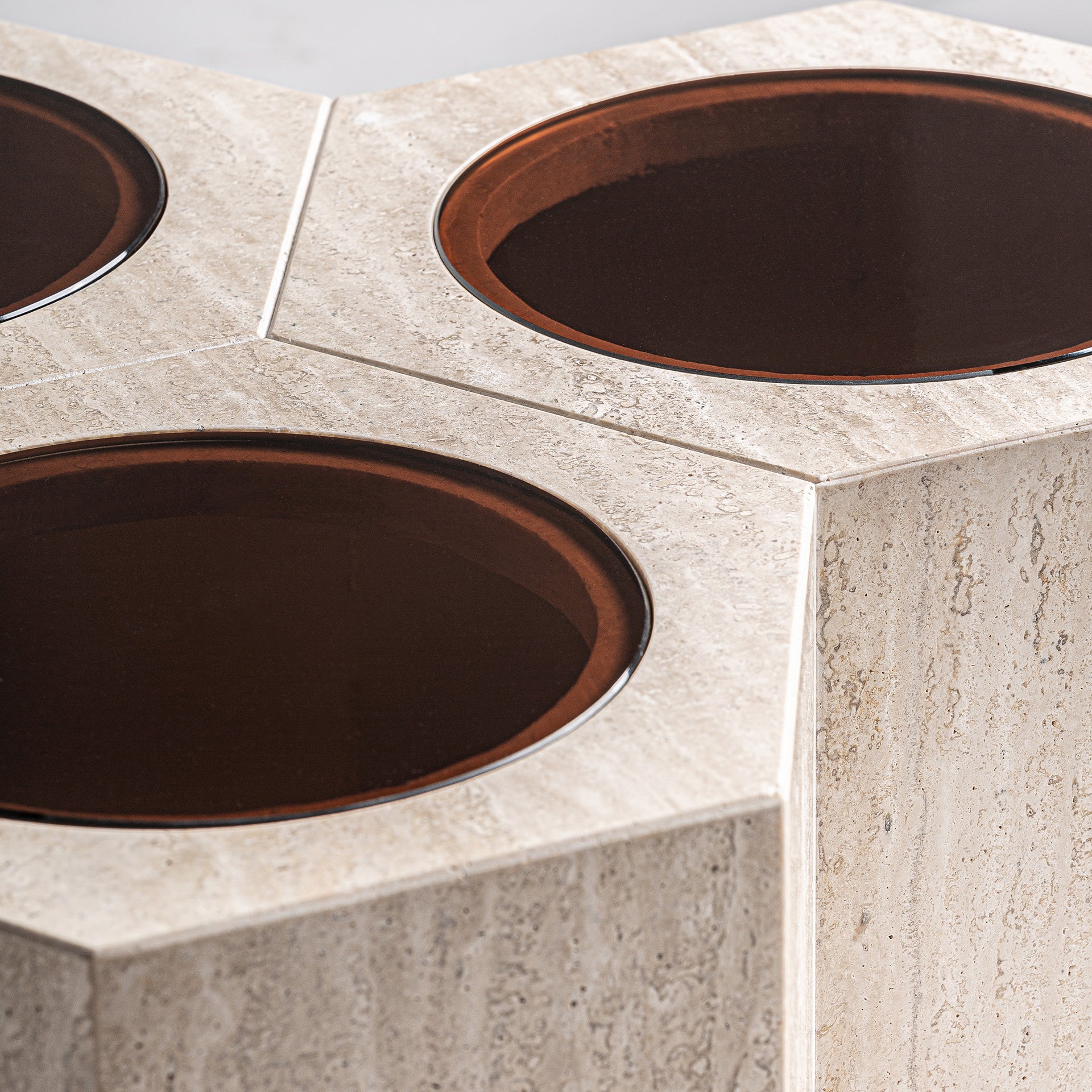 THIENNES SIDE TABLE